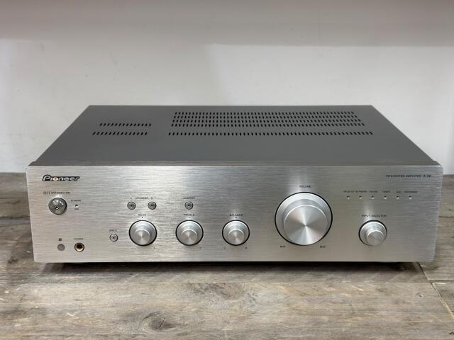 A-20 Integrated Amplifier LDAU000724TY