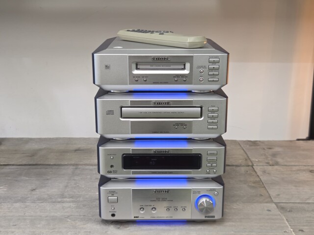 XR-M99 Compact Disc Stereo System XRM99