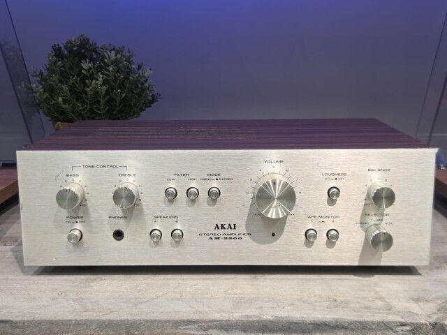 AM-2200 Stereo Amplifier 20636 448