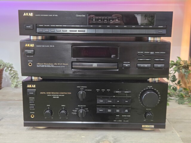 AT-52L Tuner / CD-19 CD Player / AM-65 Integrated Amplifier 41040-00785/5012215