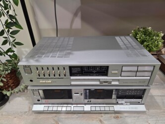 HX-A351W Dubbel Cassettedeck / AM-A102 Stereo Integrated Amplifier 30445-54507 / 11145-03459 2