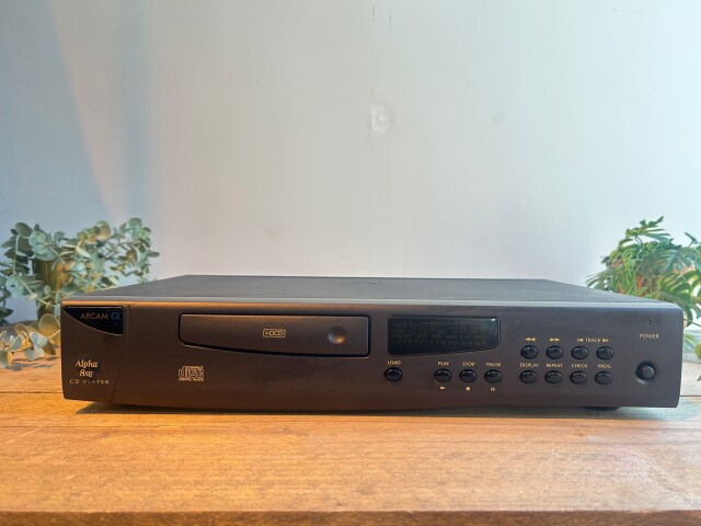 Alpha 8SE CD Speler C8PX01973