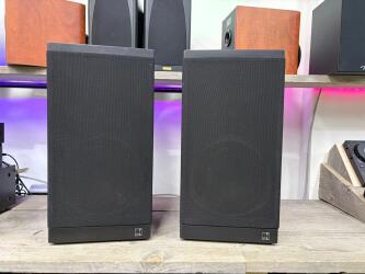 Bookshelf Speakers SP1147 Type: 303 598 1