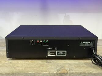 CDC 916 Compact Disc Changer SV009437 004125 2