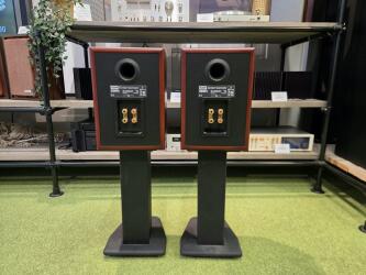 CDM 2 Luidsprekers + Stands 020544 3