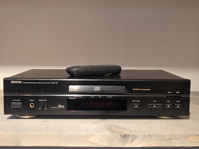 DCD-735 Compact Disc Player 8124501795