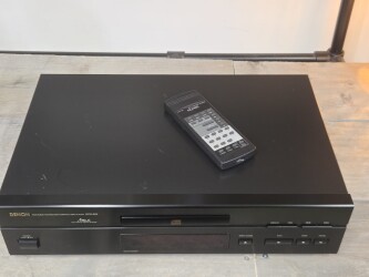 DCD-835 Compact Disc Player DCD-835 2