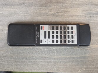 PMA-925R Integrated Stereo Amplifier 8067611181 2