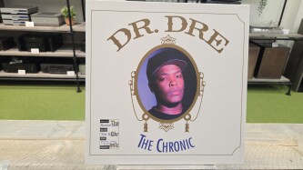 The Chronic 7567-92233-1 1