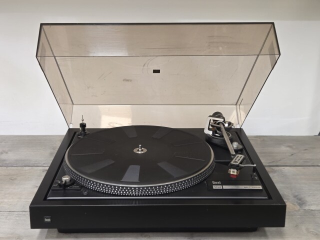 CS-504 Platenspeler CS504