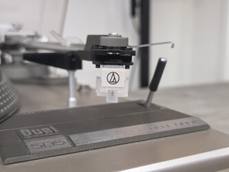 CS 505-1 Platenspeler CS 505 2