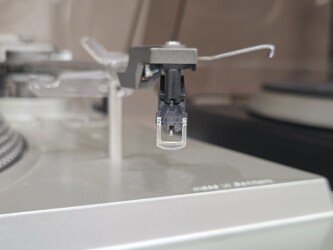 CS 528 Platenspeler CS528 3