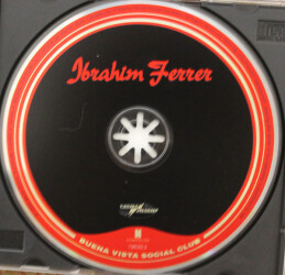 Buena Vista Social Club Presents Ibrahim Ferrer 79532-2 3