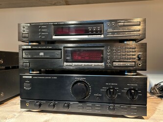 Quartz synthesizer AM-FM Stereo Tuner Kt-2020L/ Compact disc player op-3020 / Stereo Integrated Amplifier KA-5020. 00631120 2