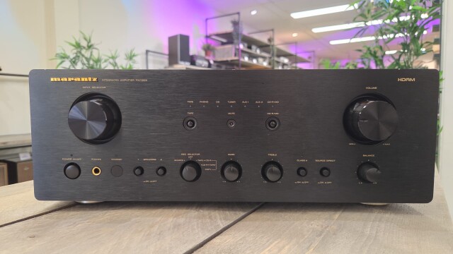 PM7200 Integrated Amplifier 346005413