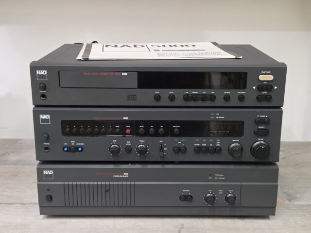 Monitor Series Set - Compact Disc Player 5000/Preamp Tuner 1600/Power Amplifier 2100 T21023517x