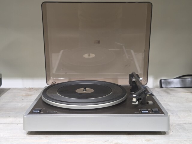 22GA-227 Platenspeler met GP400 Element 22GA227