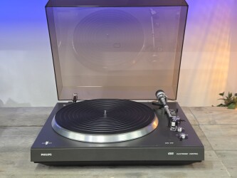 AF 685 Platenspeler 685 1
