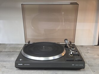 AF 777 Direct Control Platenspeler 777 1
