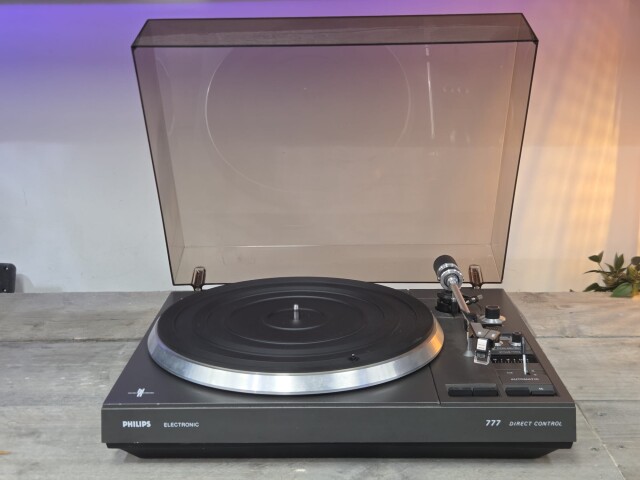 AF 777 platenspeler AF777