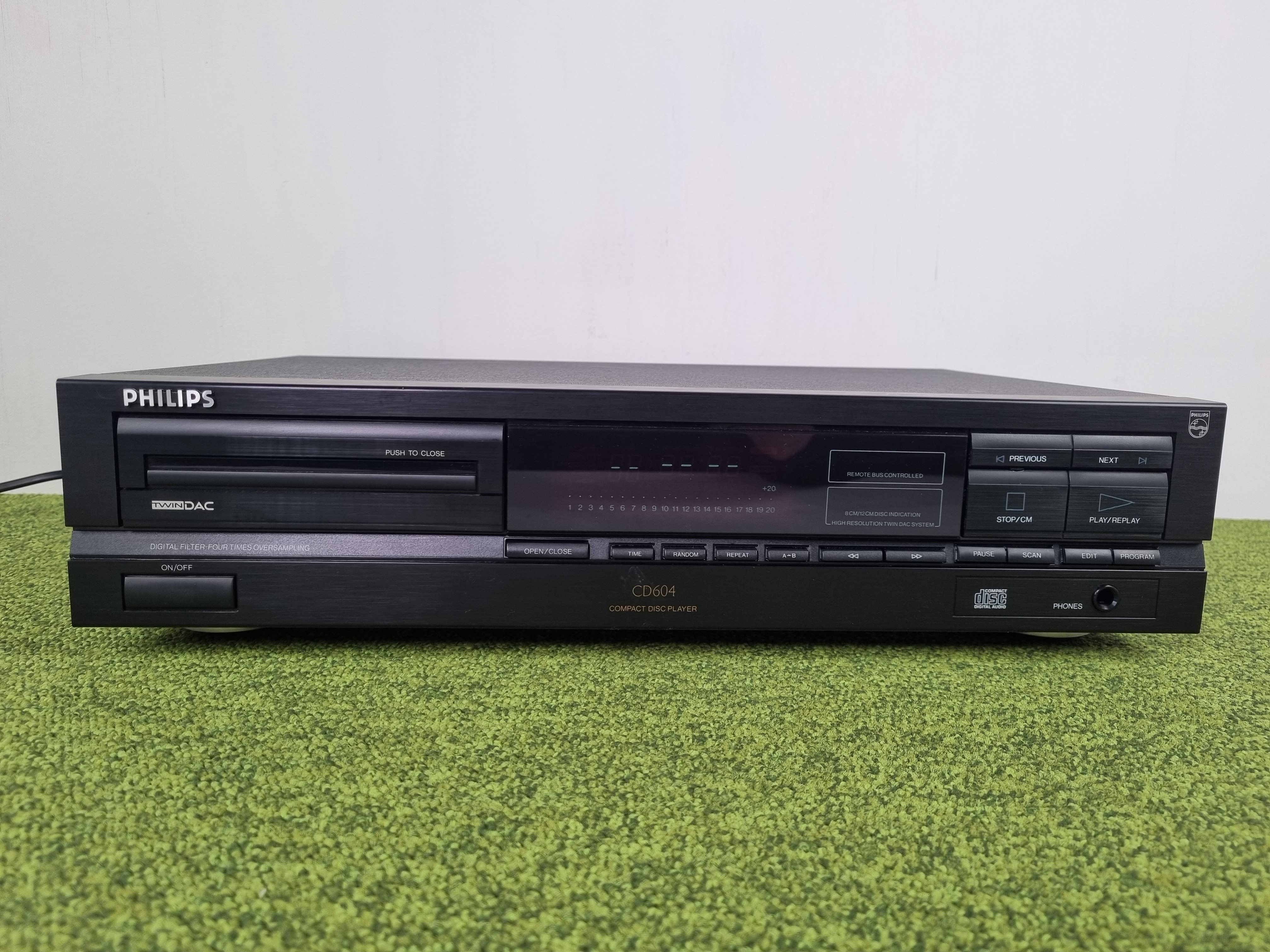 洋楽 MAC VO players IV life grap philips-cd604-compact-disc-