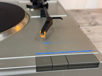 FP142 Full Automatic Record Player AH00526 3