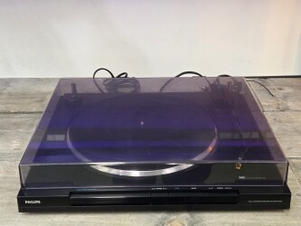 FP563 Full Automatic Record Player FP563 2