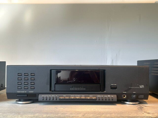 Philips 900 serie CD Speler CD930 01519