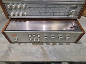 Set - Tuner 22RH691 / Versterker 22RH590 32910/49054 3