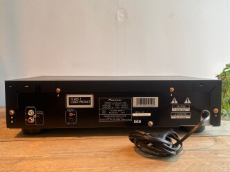 Compact disc player PD-S507 UIUK024 2