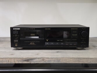 CT-449 Stereo Cassettedeck LA8400505 2