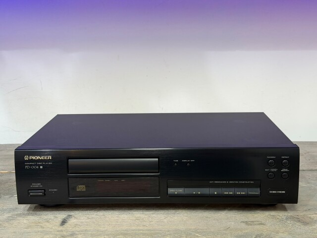 PD-004 Compact Disc Player PH9805963UK