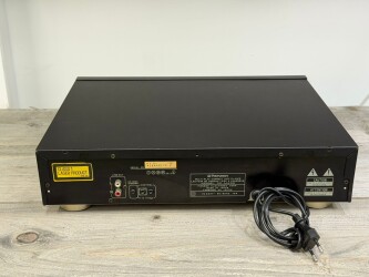 PD-M430 Multiplay compact disc player KE8405172 Z 3