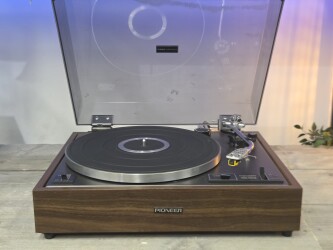 PL-12D Belt Drive Platenspeler 223390 1