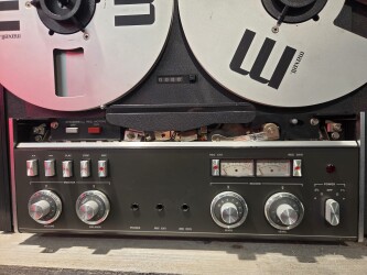 A77 MKIV 2 Track Normal Speed - Koffermodel met ingebouwde versterker MK11626 2