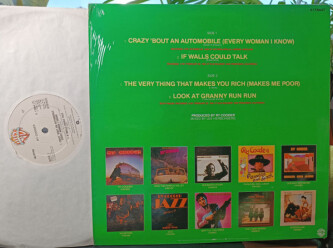 Crazy 'Bout An Automobile (Every Woman I Know) K17844T 2