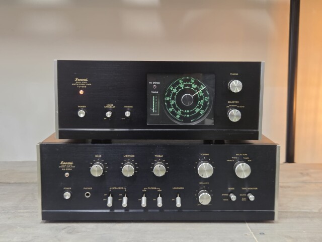 TU-666 Tuner - AU-555A Stereo Amplifier 233040154/833110633