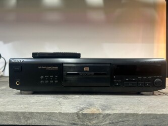 CDP-XE700 CD Speler 5009930 1