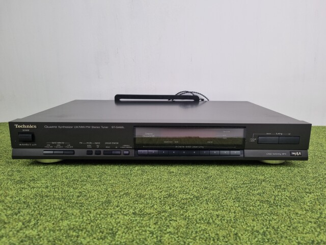 ST-G460L Quartz Synthesizer LW / MW / FM Stereo Tuner NB9LB17125