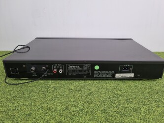 ST-G460L Quartz Synthesizer LW / MW / FM Stereo Tuner NB9LB17125 3