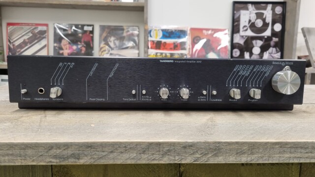 TIA 3012 Stereo Integrated Amplifier 3012
