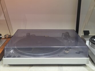 SL-1700 Draaitafel SL1700 2