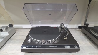 SL-3210 Platenspeler SL-3210 1