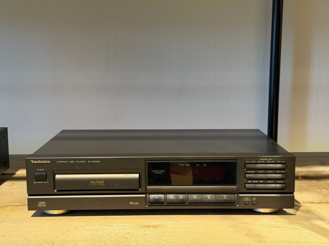 SL-PG320A Disc Player VT2DA05445