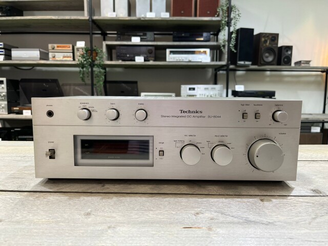 SU-8044 Stereo Integrated DC Amplifier EE9674C077