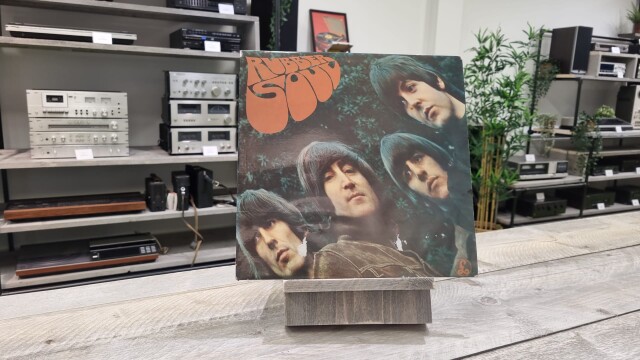 Rubber Soul PCS 3075