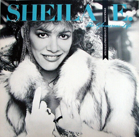 The Glamorous Life 9 20251-0 A