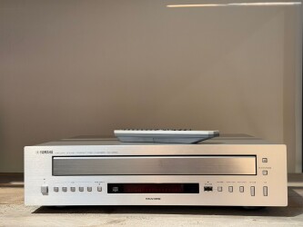 CD-C600 Disc Changer Y452553UW 1