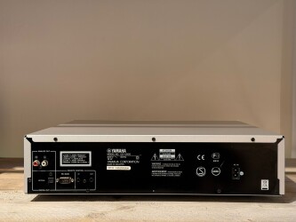 CD-C600 Disc Changer Y452553UW 2