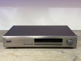 TX-470 Stereo Tuner N082083TV 1